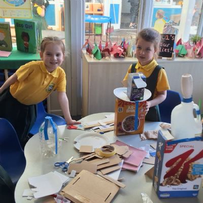 Recycling - building Eco Robots!